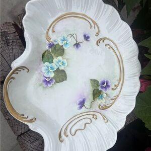 Floral Decorative Plate with Gold Accents